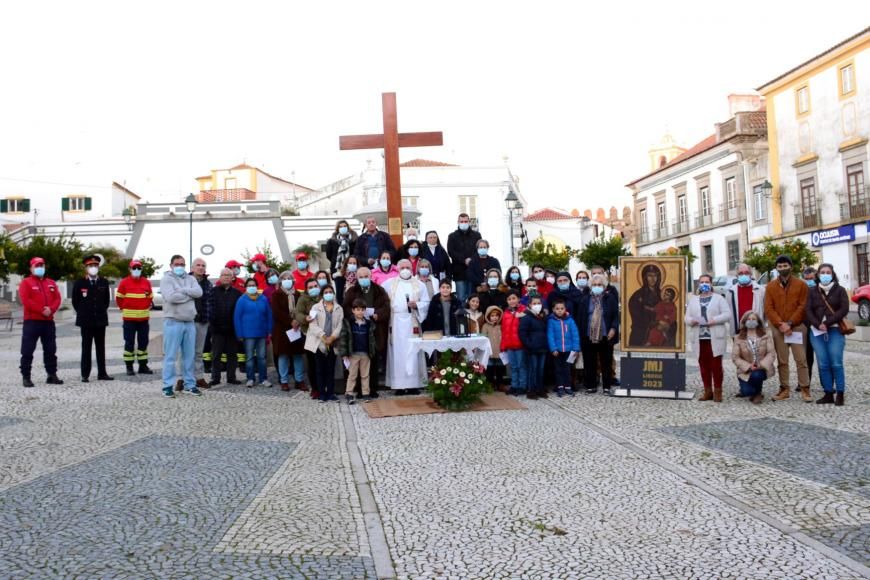JORNADA MUNDIAL DA JUVENTUDE SÍMBOLOS PEREGRINARAM EM MONFORTE